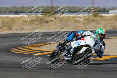 media/Feb-04-2023-SoCal Trackdays (Sat) [[8a776bf2c3]]/Turn 16 Set 2 (1125am)/